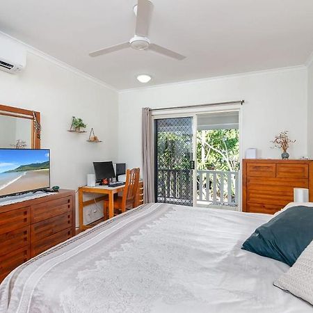 Modern 2 Bedroom Townhouse - Four Mile Beach Escapes Port Douglas Eksteriør billede