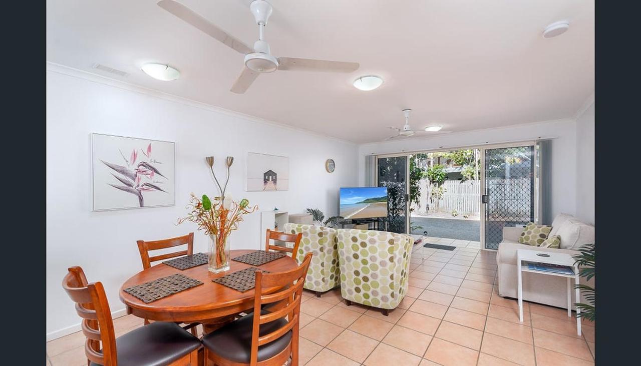 Modern 2 Bedroom Townhouse - Four Mile Beach Escapes Port Douglas Eksteriør billede